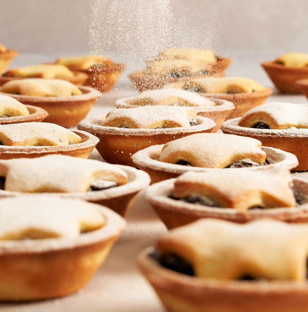 Six Organic Mince Pies